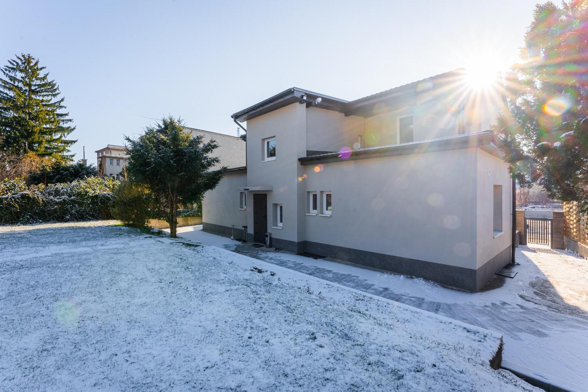 Apartman Praha 公寓 *